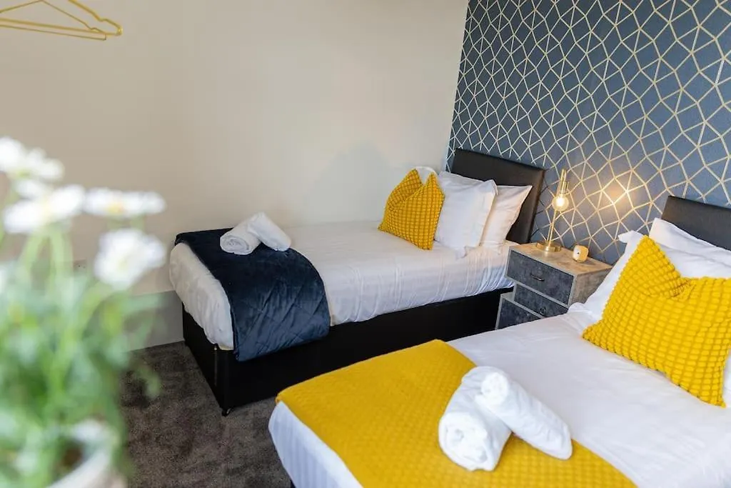 Exquisite 1St Floor Apartment 셰필드